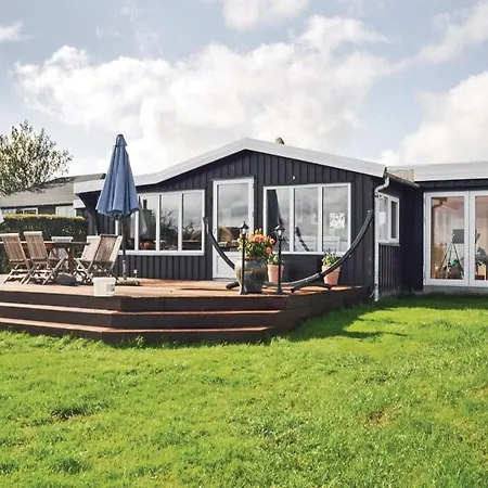 Two-bedroom Holiday In * Ullerslev