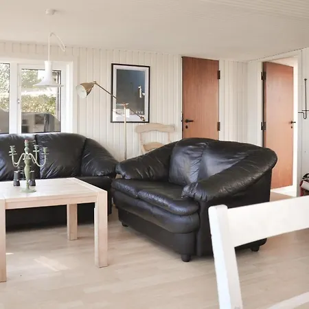 Vakantiehuis Two-bedroom Holiday In